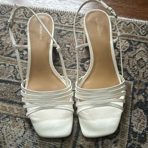 Reformation Eleonora Sling Back Block Heel Sandal size 7.5